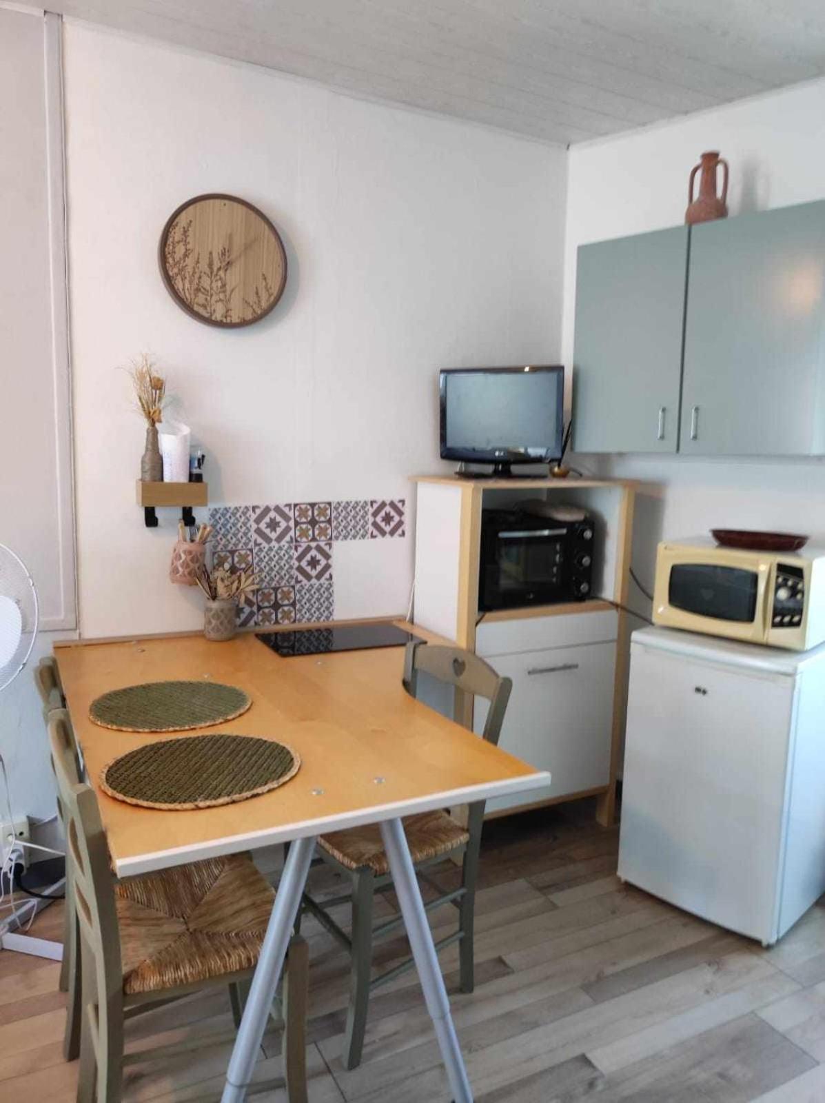 Le Nid Douillet Champetre Linge Fourni Apartamento La Bourboule Exterior foto